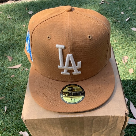 New Era Fitted hat - Picture 2 of 3